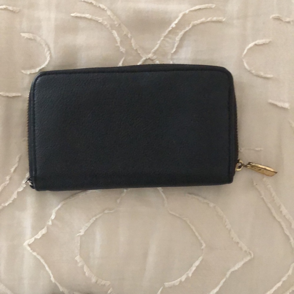 Wallet - Picture 3 of 3